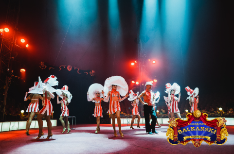 Балетен състав на Академичен цирк Балкански
